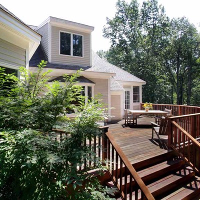 Deck with foliage