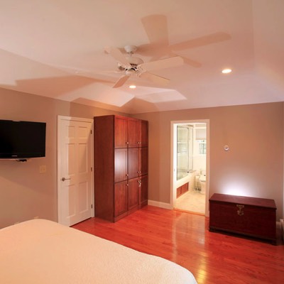Hardwood floor bedroom